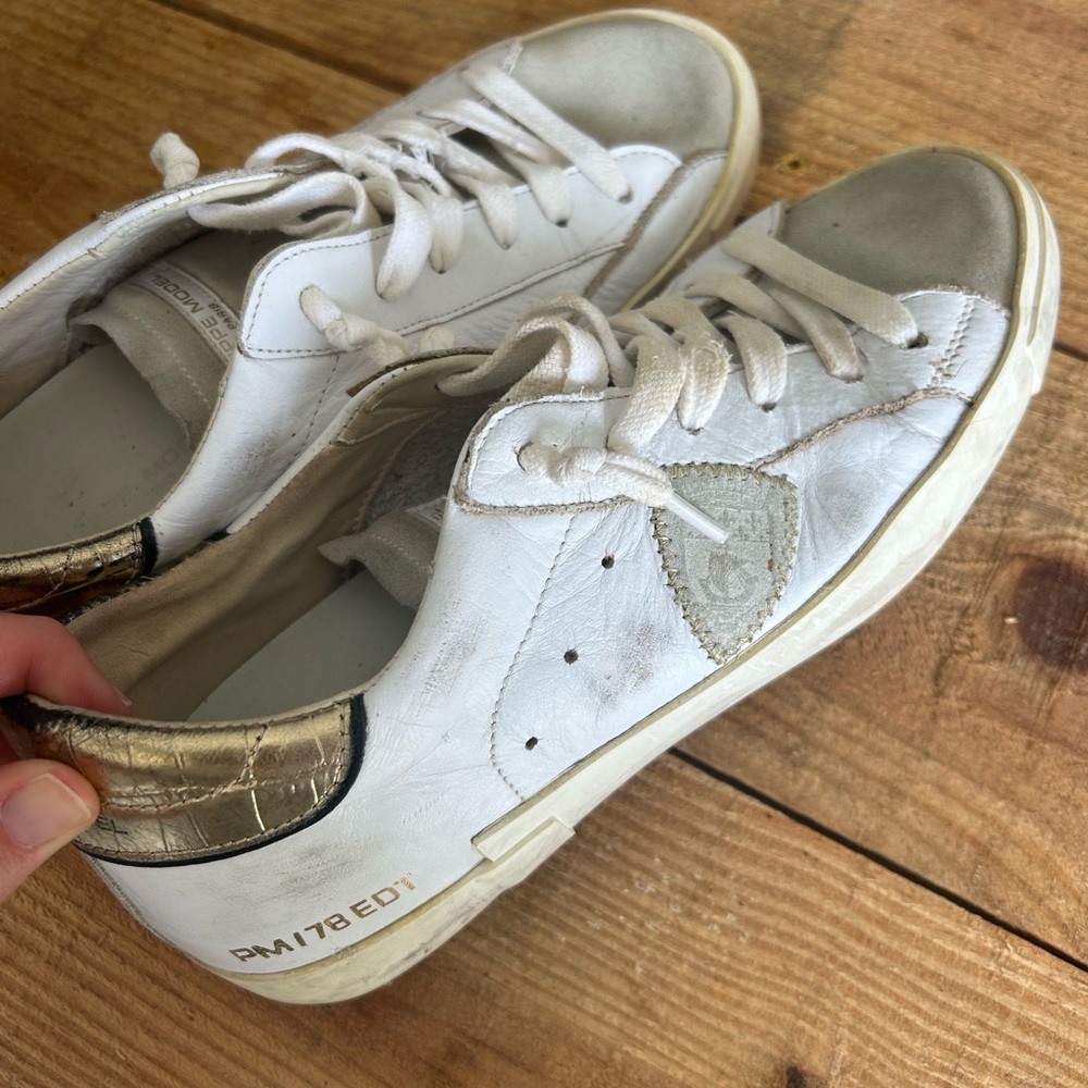 White and Gold Women's Sneakers